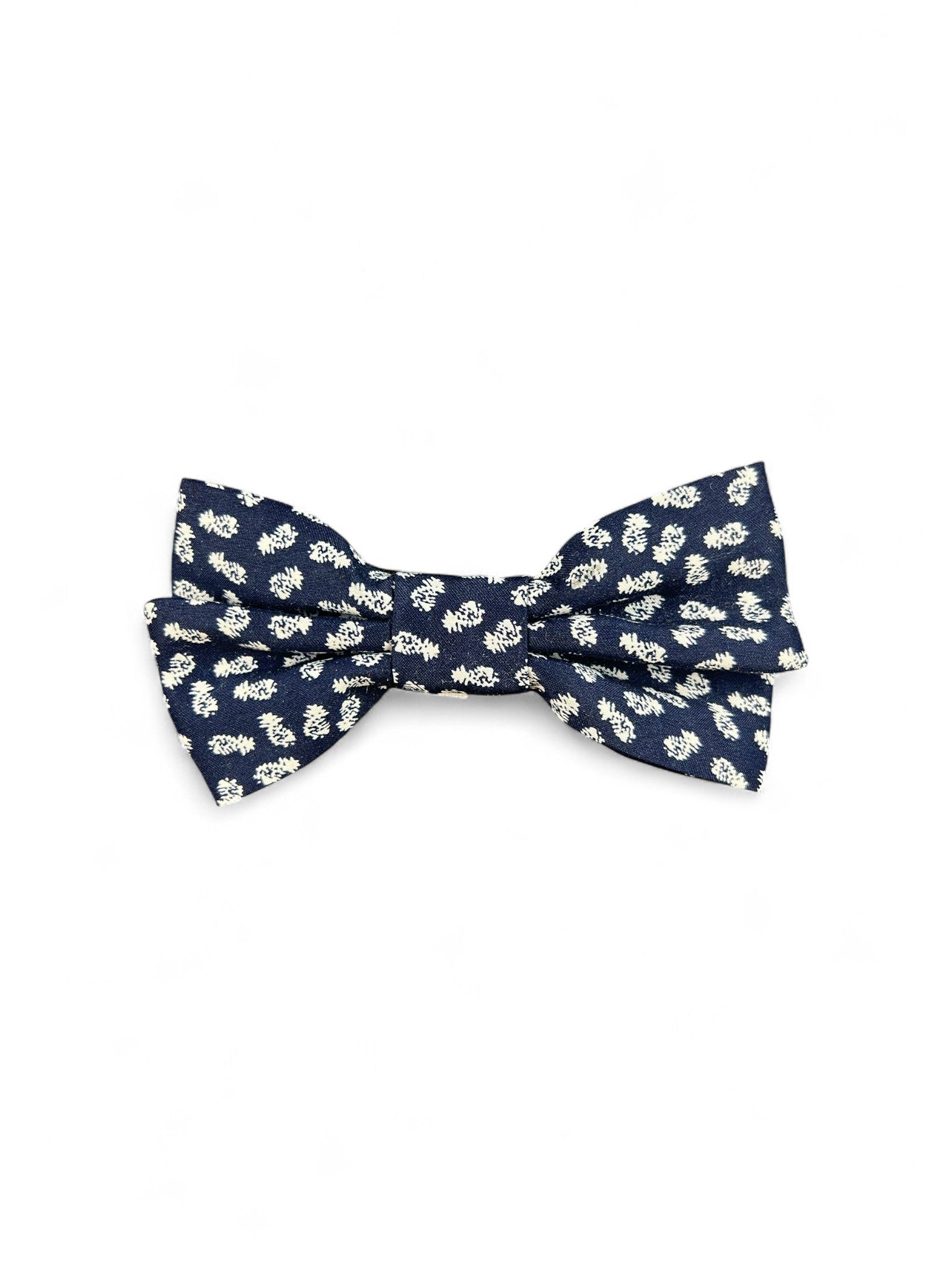 Large Bow Tie
