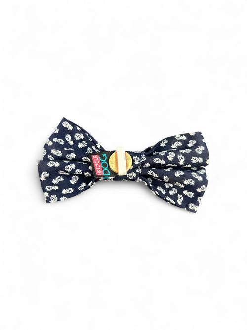 Large Bow Tie